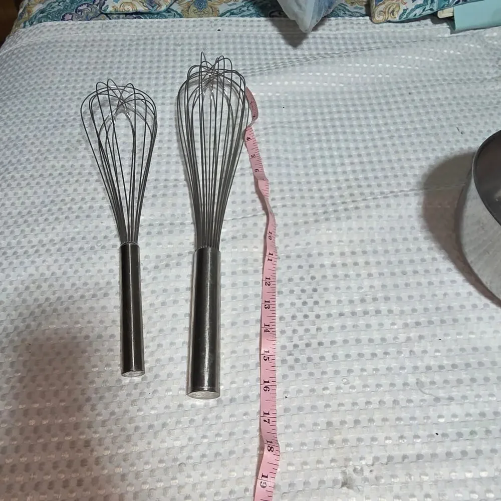 SET OF 2 XL STAINLESS STEEL CHEF STYLE WHISKS